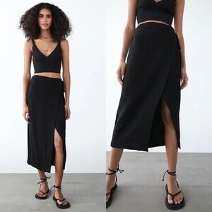 Zara Black Midi Skirt